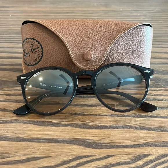 Ray-Ban | Accessories | Circlelensed Raybans With Case  display picture 3